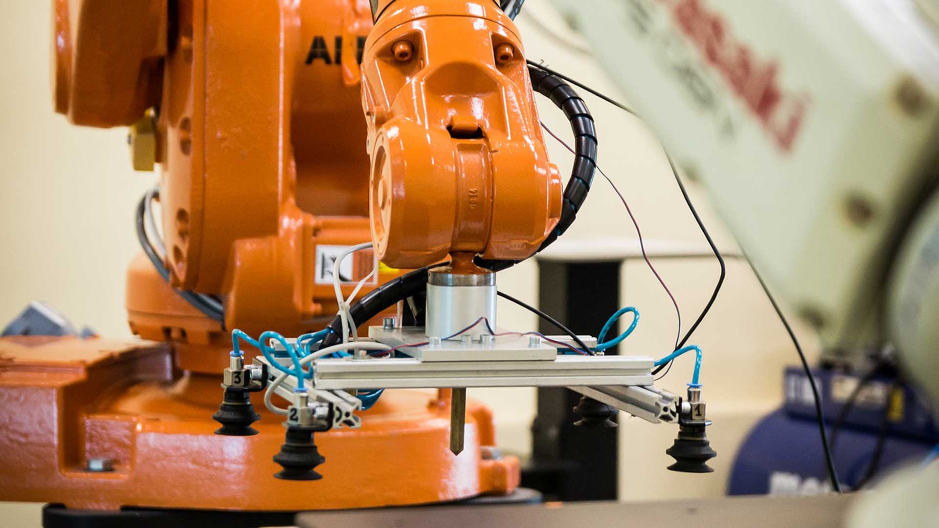 Benefits-of-Automated-Material-Handling-in-Industries-on-contribution-space