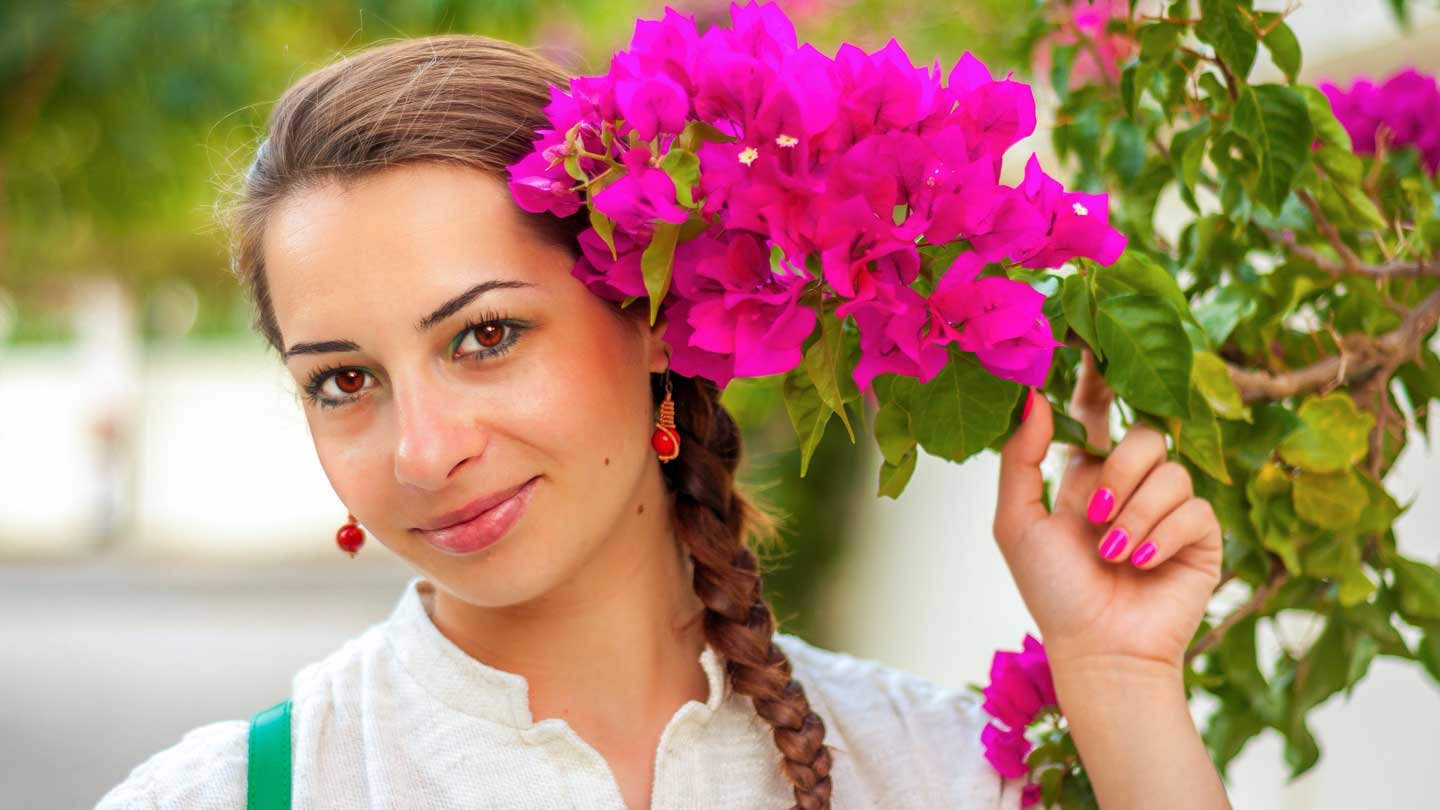 Experts’-Skin-Care-Ideas-for-Sensitive-Skin-Brides-on-contribution