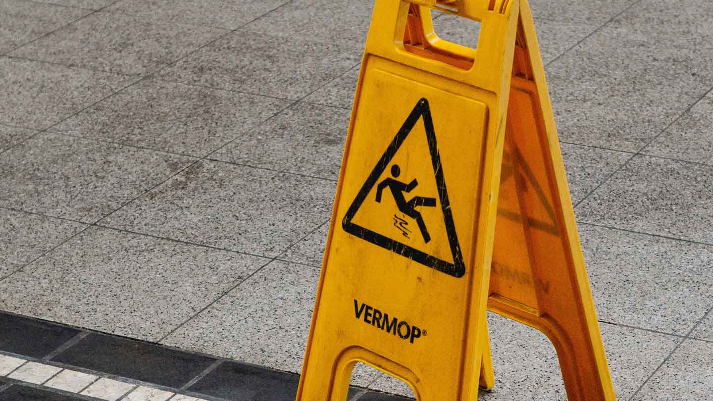 Maximizing-Your-Settlement-Slip-and-Fall-Attorneys-Can-Help-on-contribution