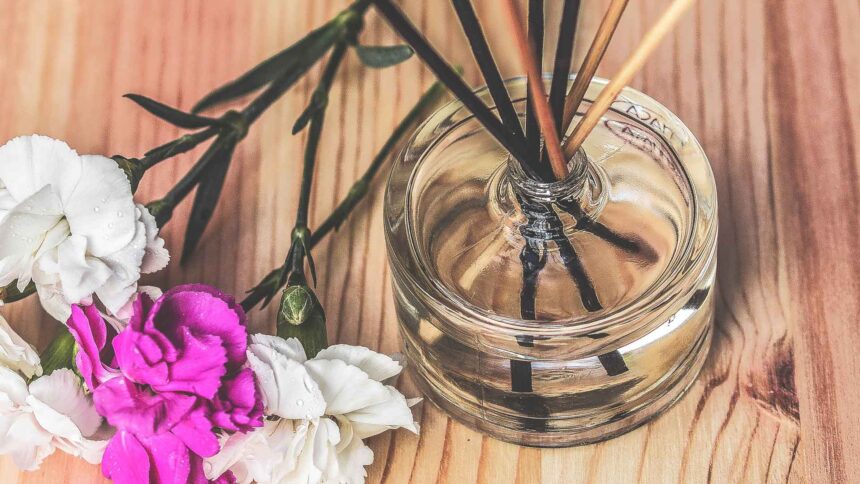 Design A Custom Made Perfume On ContributionSpace
